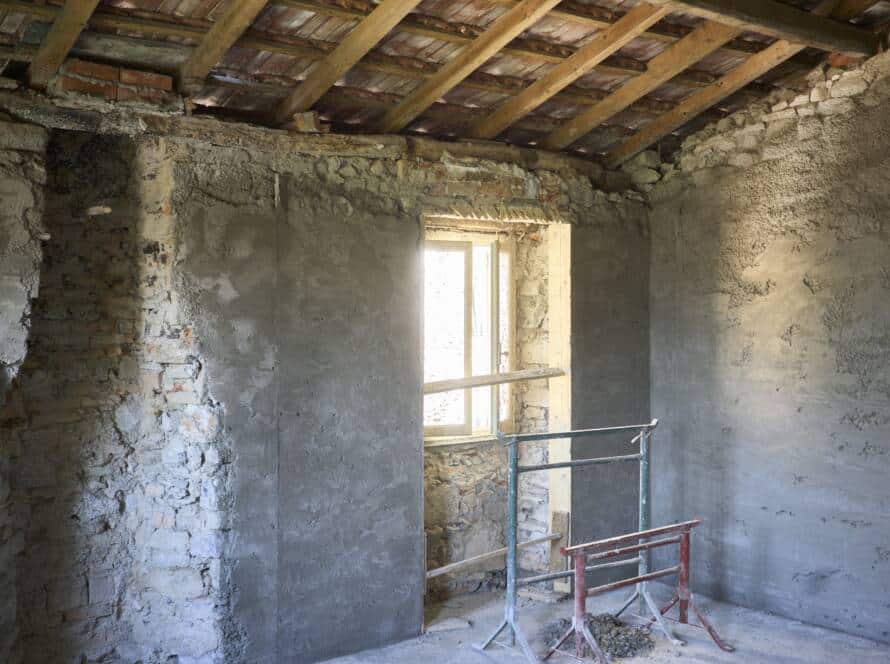 Top Renovation Tips for a Stunning Home Makeover