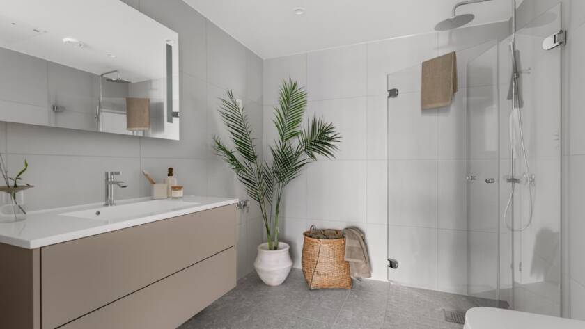 Designing a Family-Friendly Bathroom 